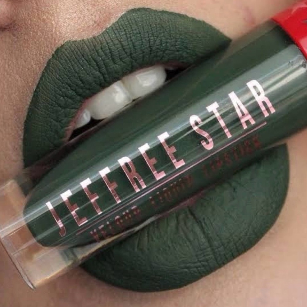 Jeffree Star Velour Liquid Lipstick in Crocodile Tears